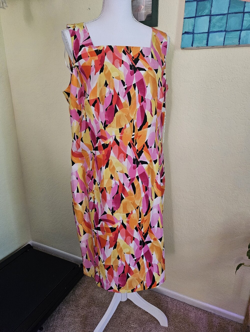 ROBBIE BEE  100% Silk Abstract print light breathable 1 Piece dress Sz 14